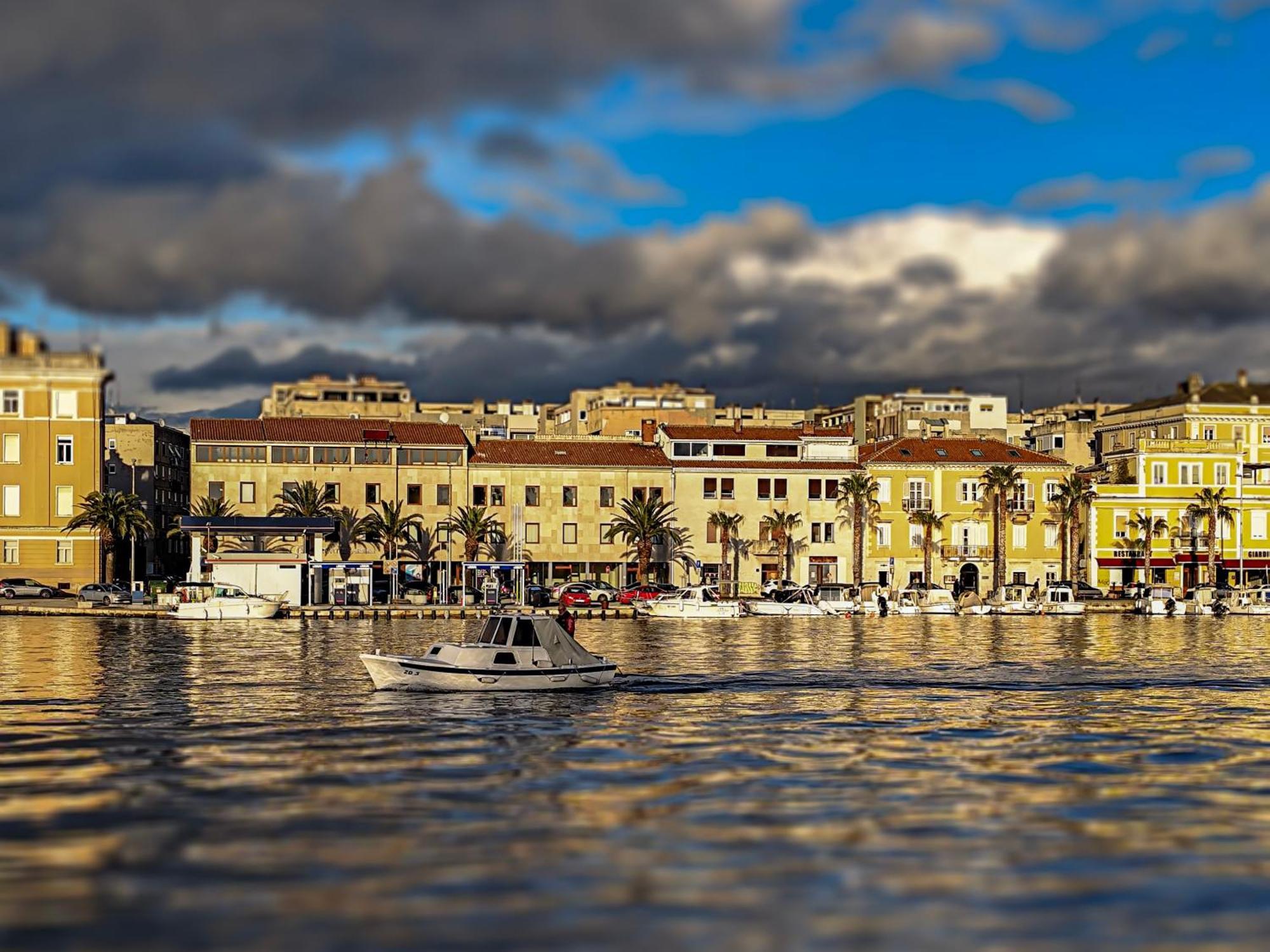 High Tide Apartment Zadar Ngoại thất bức ảnh