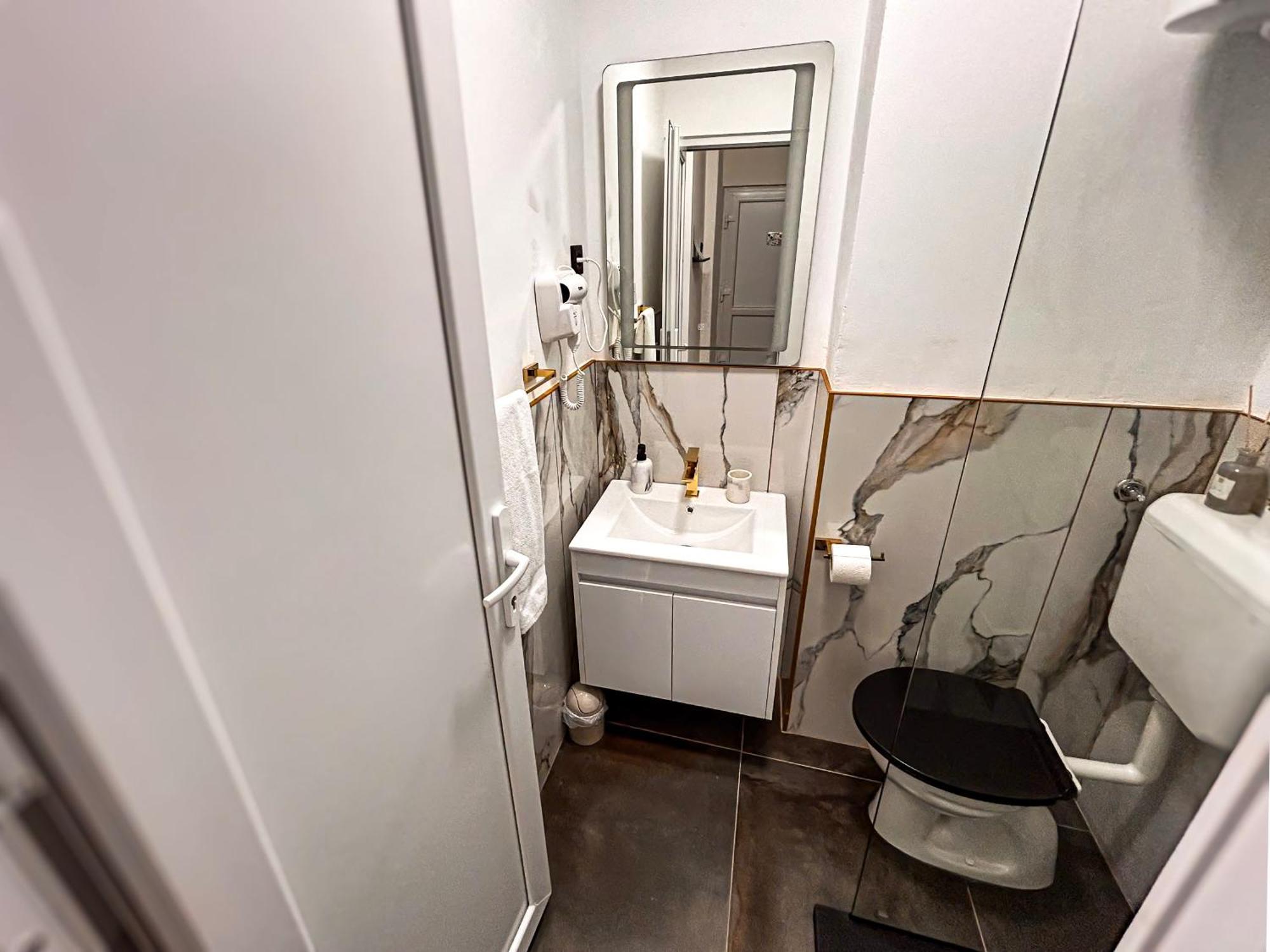 High Tide Apartment Zadar Ngoại thất bức ảnh